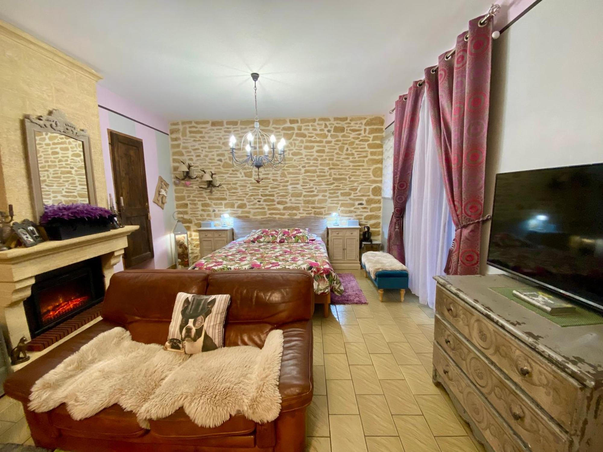 O Clair De Lune Au Coeur De Sarlat - Chambres Climatisees - Parking Prive - Piscine Chauffee - Spa Et Massages מראה חיצוני תמונה