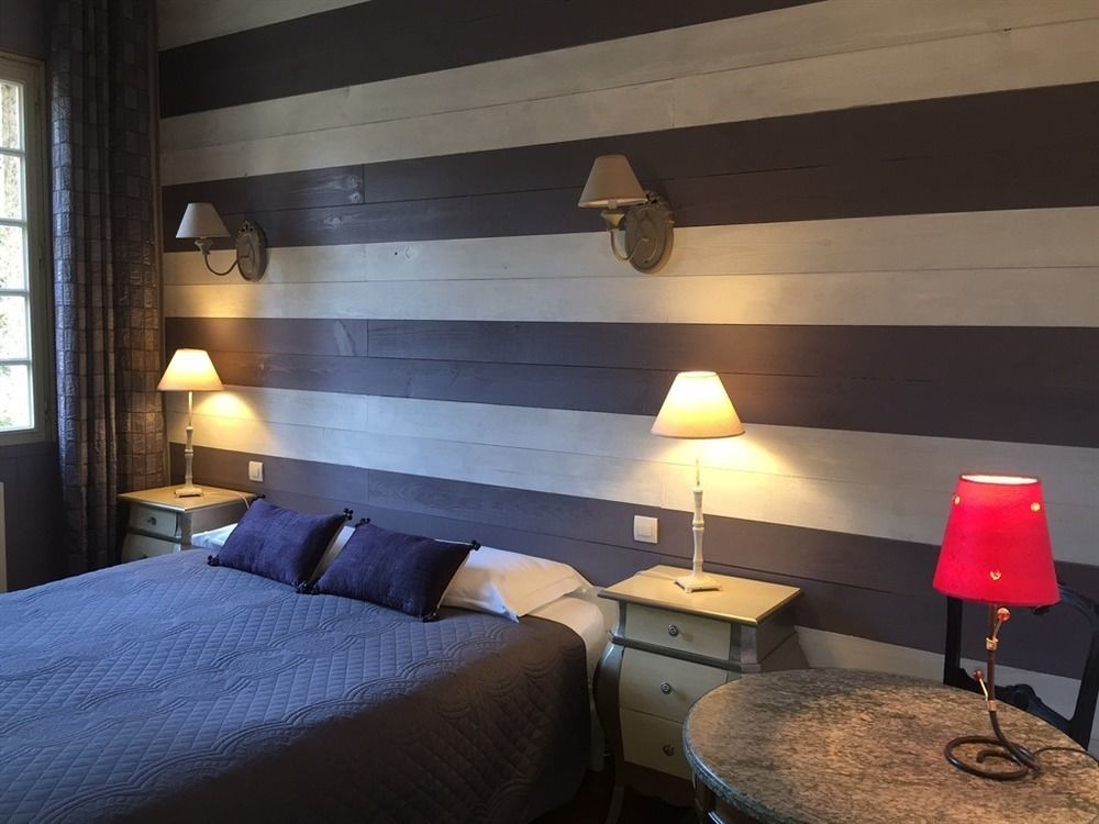 O Clair De Lune Au Coeur De Sarlat - Chambres Climatisees - Parking Prive - Piscine Chauffee - Spa Et Massages מראה חיצוני תמונה