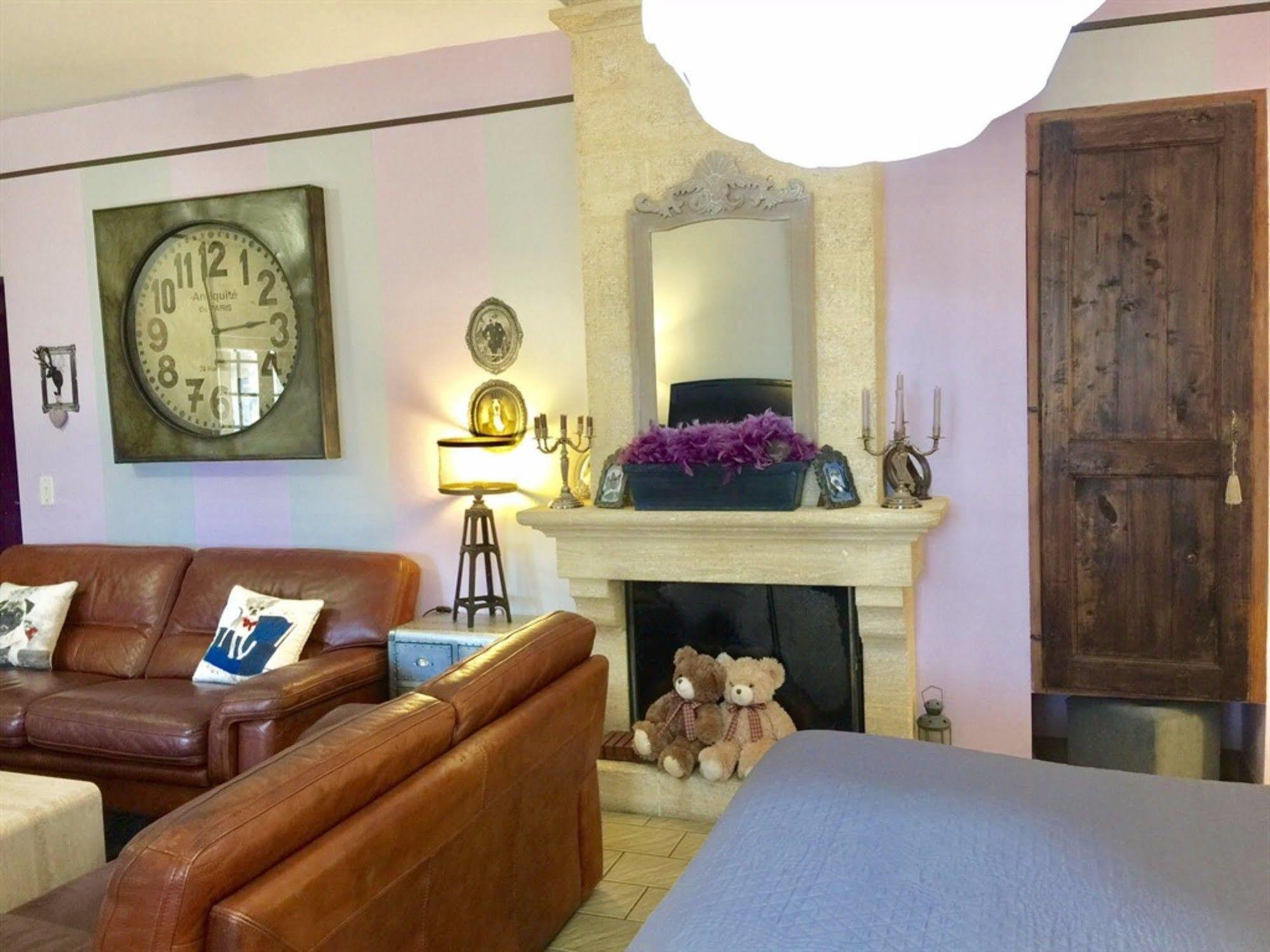 O Clair De Lune Au Coeur De Sarlat - Chambres Climatisees - Parking Prive - Piscine Chauffee - Spa Et Massages מראה חיצוני תמונה